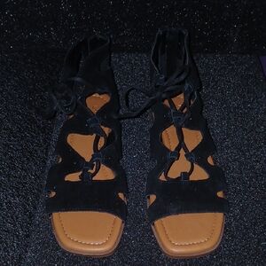 Crown Vintage Women Black Gladiator Sandals Size 8 NWOB